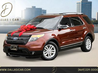 Used 2015 Ford Explorer XLT w/ Equipment Group 202A