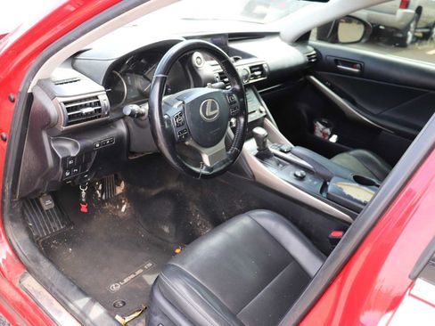 Used 2017 Lexus IS 300 AWD image 10