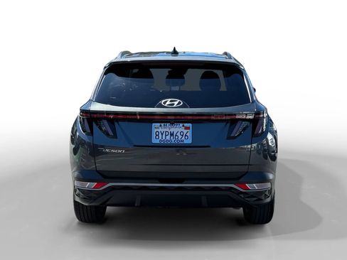Used 2022 Hyundai Tucson SEL w/ Convenience + Premium Package FWD image 4