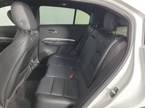 Used 2023 Cadillac XT4 Premium Luxury FWD image 10