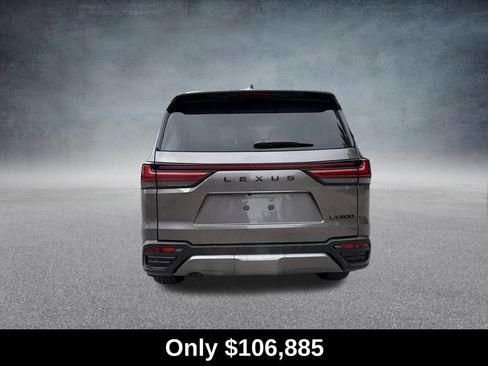 Used 2025 Lexus LX 600 4WD w/ Appearance Package image 4