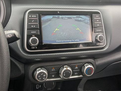 Used 2024 Nissan Kicks S FWD image 13