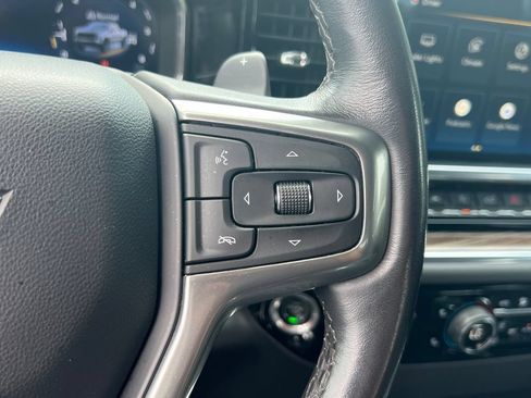 Used 2022 Chevrolet Silverado 1500 LT Trail Boss AWD/4WD image 29