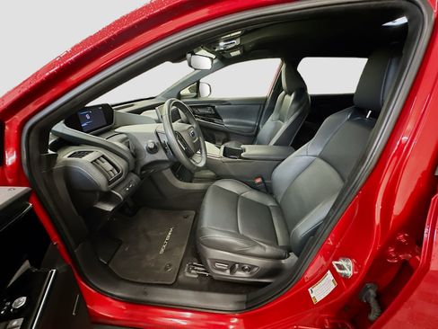 Used 2023 Subaru Solterra AWD image 13
