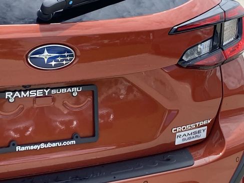 Used 2025 Subaru Crosstrek 2.5i Limited w/ Crosstrek Mirror Package image 11