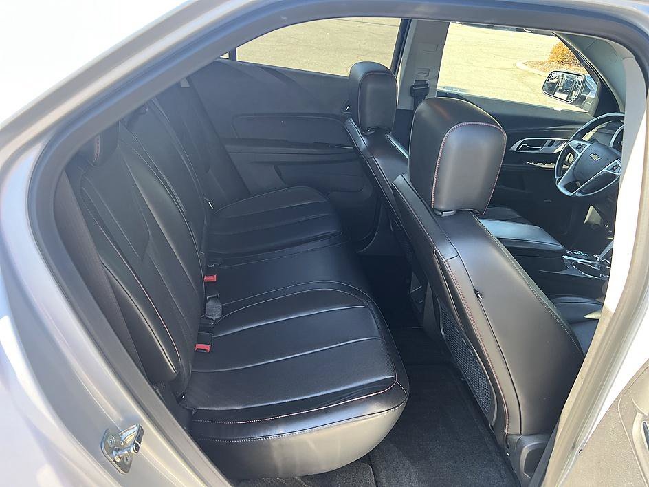 Used 2012 Chevrolet Equinox LTZ FWD image 16