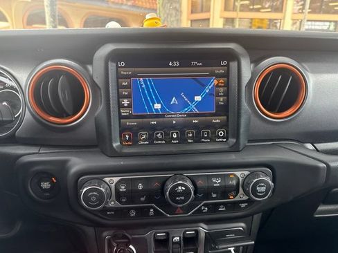 Used 2021 Jeep Gladiator Mojave w/ Dual Top Group AWD/4WD image 3