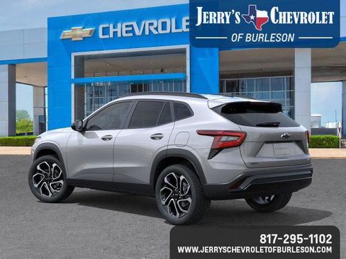 New 2026 Chevrolet Trax RS image 4