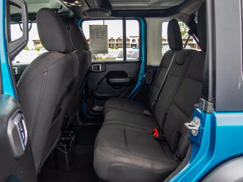 Used 2020 Jeep Wrangler Unlimited Sport S AWD/4WD image 24