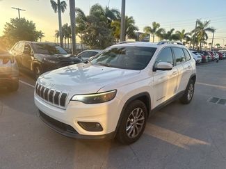 Used 2019 Jeep Cherokee Latitude w/ Popular Appearance Group video 1