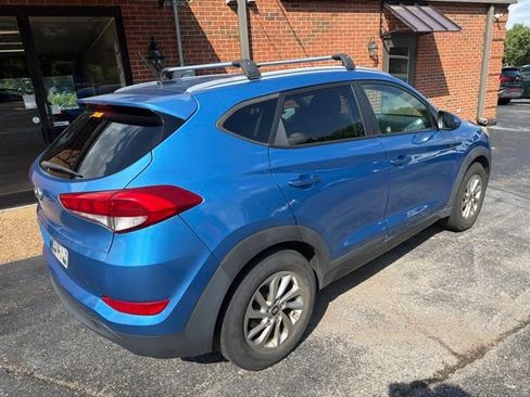 Used 2016 Hyundai Tucson SE w/ Option Group 12 FWD image 4