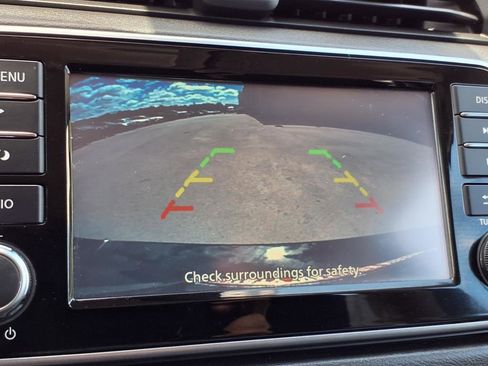 Used 2024 Nissan Versa S image 20