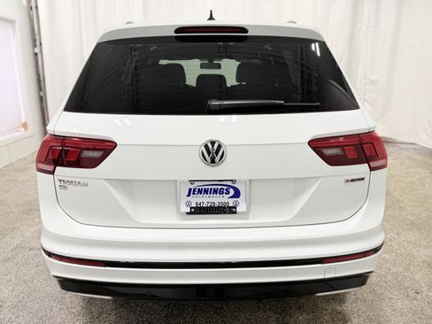Used 2020 Volkswagen Tiguan S image 7