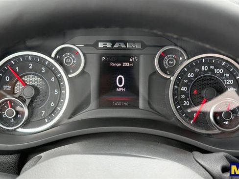Used 2026 RAM 2500 Big Horn AWD/4WD image 32
