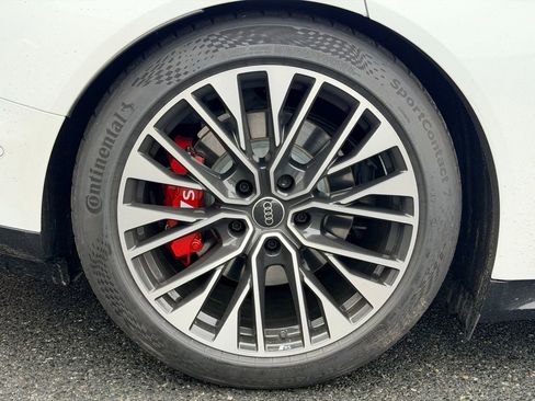 Used 2025 Audi S e-tron GT Prestige w/ Prestige Package image 26