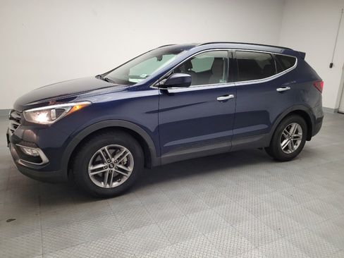Used 2017 Hyundai Santa Fe Sport image 2