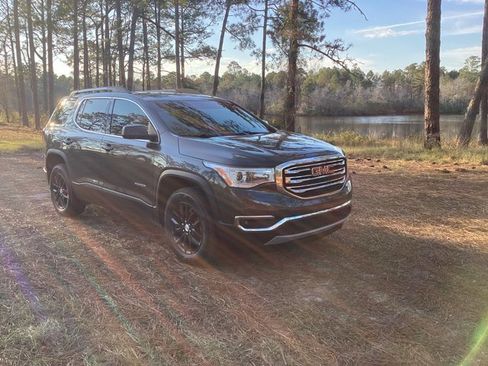 Used 2019 GMC Acadia SLT image 7