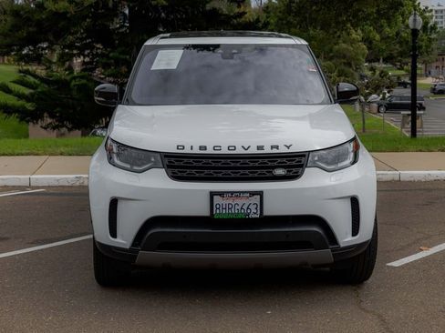 Used 2019 Land Rover Discovery SE image 5