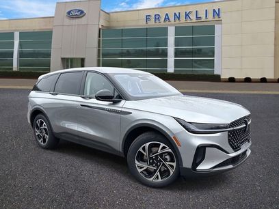 New 2026 Lincoln Nautilus Premier w/ Jet Appearance Package