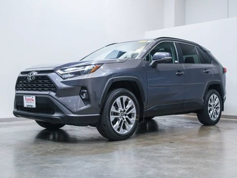 Used 2023 Toyota RAV4 XLE Premium AWD/4WD image 3