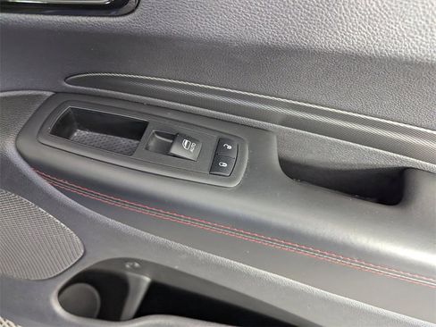 Used 2023 Dodge Durango GT image 38