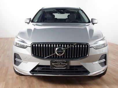 Certified 2023 Volvo XC60 B6 Ultimate w/ Climate Package