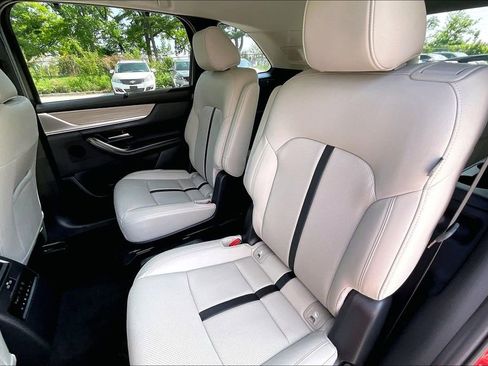 Used 2024 MAZDA CX-90 Plug-In Hybrid w/ Premium Pkg AWD/4WD image 26