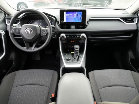 Certified 2024 Toyota RAV4 XLE image 10