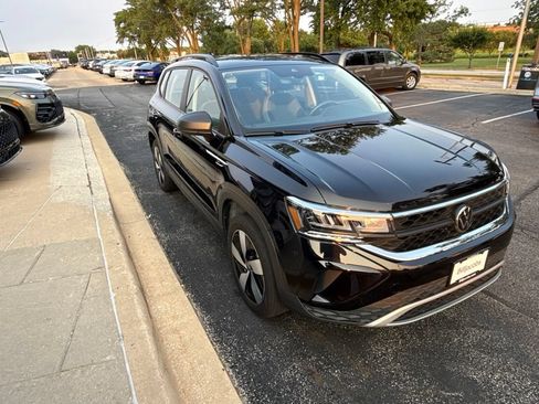 Used 2024 Volkswagen Taos S AWD/4WD image 8