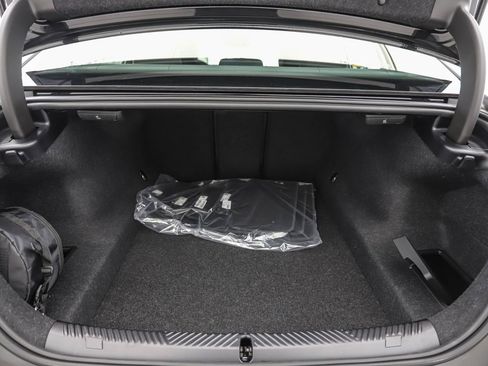 New 2026 BMW 530i xDrive w/ M Sport Package image 24