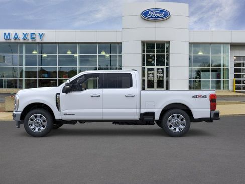 New 2026 Ford F350 4x4 Crew Cab Super Duty image 3