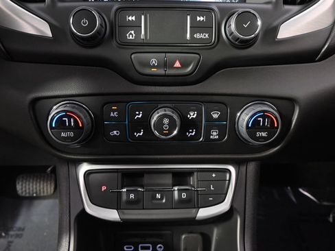 Used 2023 GMC Terrain SLE w/ Driver Convenience Package AWD/4WD image 31
