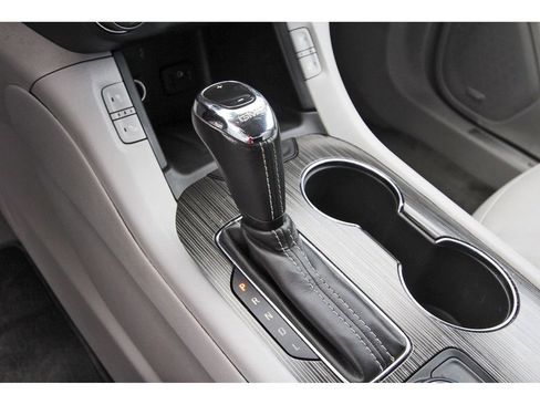 Used 2019 GMC Acadia SLT w/ LPO, Cargo Package image 28