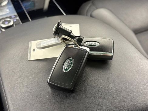 Used 2022 Land Rover Range Rover Westminster Edition image 17