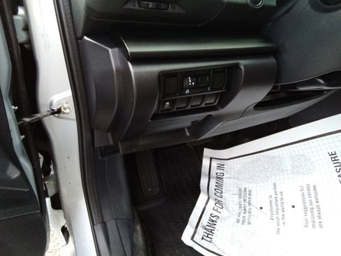 Used 2023 Subaru Impreza 2.0i image 13