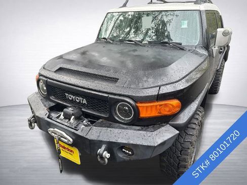 Used 2008 Toyota FJ Cruiser 4WD image 2