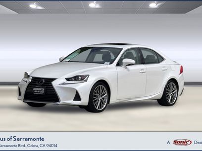 Used 2018 Lexus IS 300 w/ Comfort Package