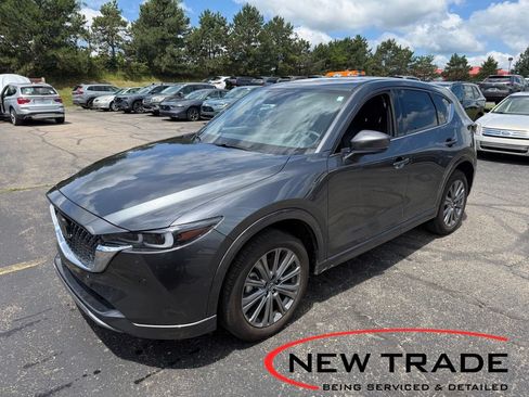 Used 2024 MAZDA CX-5 Signature AWD/4WD image 1
