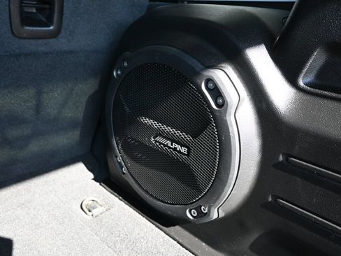 Used 2022 Jeep Wrangler Unlimited Sahara AWD/4WD image 25