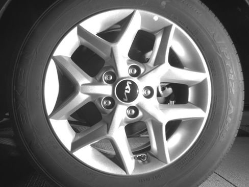 Used 2025 Kia Soul LX w/ LX Technology Package FWD image 14