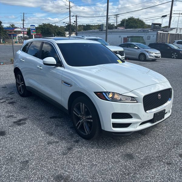Used 2020 Jaguar F-PACE AWD/4WD image 3
