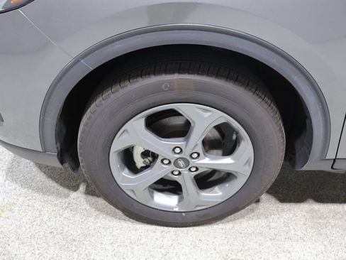 Used 2025 Ford Escape ST-Line AWD/4WD image 9