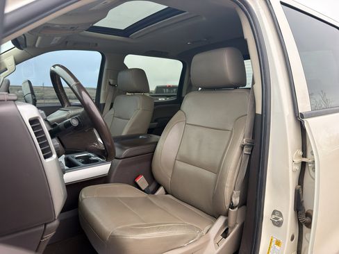 Used 2014 Chevrolet Silverado 1500 LTZ Z71 w/ LTZ Plus Package AWD/4WD image 10