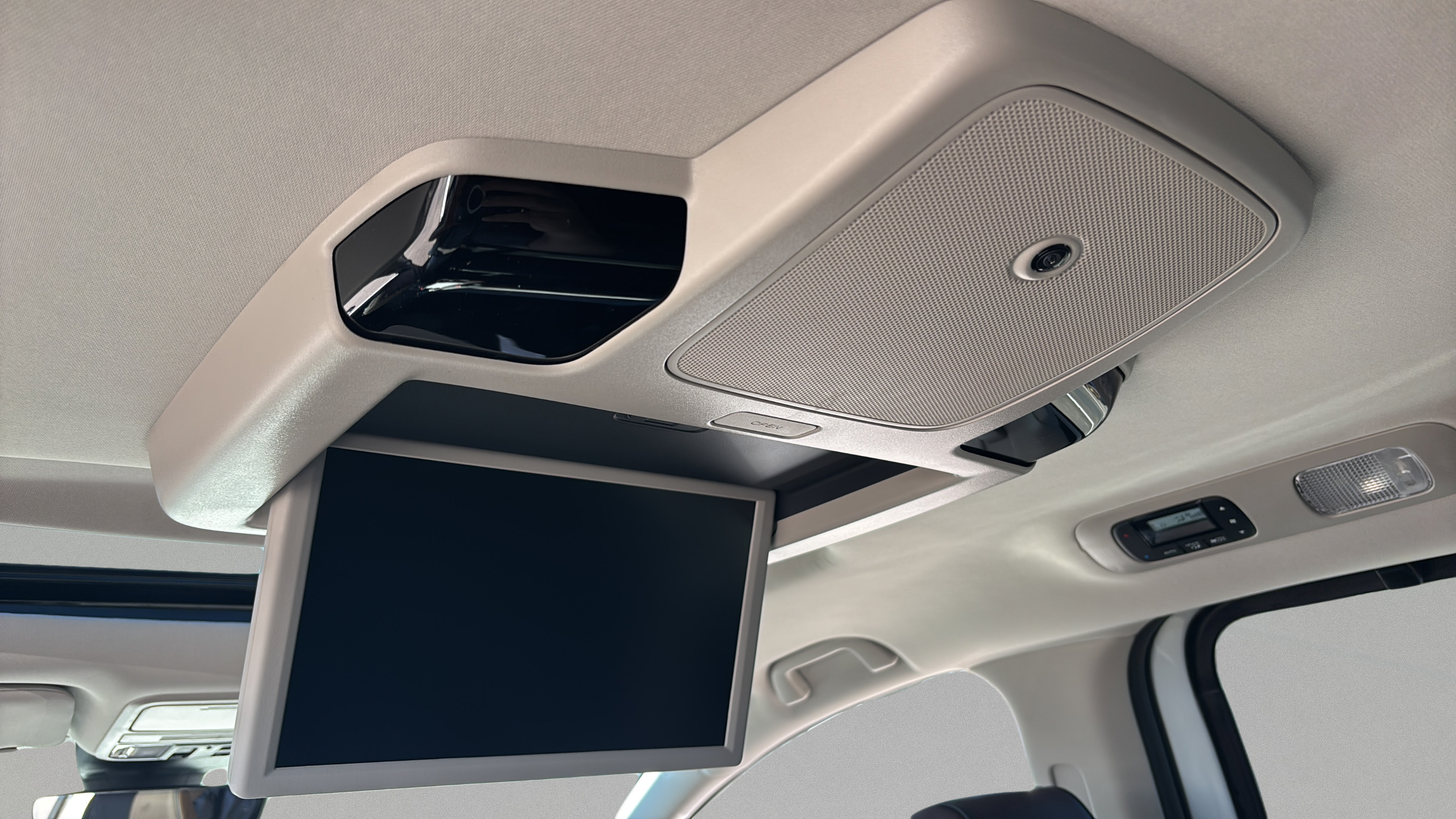 New 2027 Honda Odyssey Elite image 14