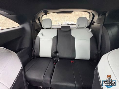 Certified 2025 Toyota Sienna XSE image 24