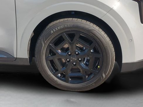 New 2026 Kia Carnival SX Prestige FWD image 25