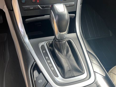 Used 2018 Ford Edge Titanium w/ Equipment Group 302A image 15