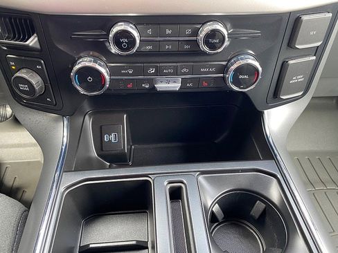 Certified 2022 Ford F150 XLT w/ Equipment Group 302A High image 45