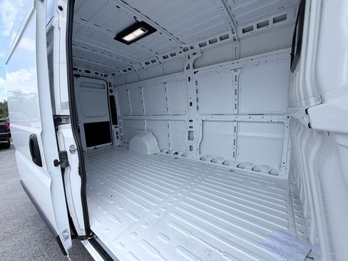 New 2026 RAM ProMaster 3500 w/ Quick Order Package 22G SLT FWD image 7