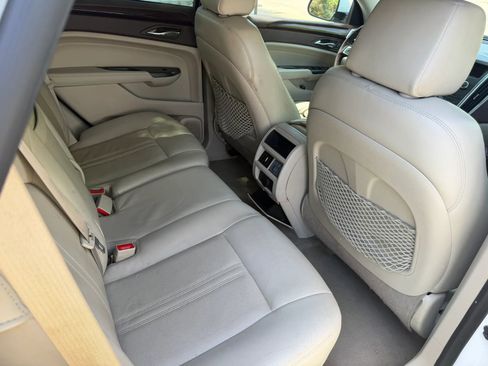 Used 2012 Cadillac SRX Luxury image 13